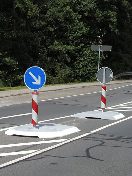 Verkehrsinseln, Schwellen