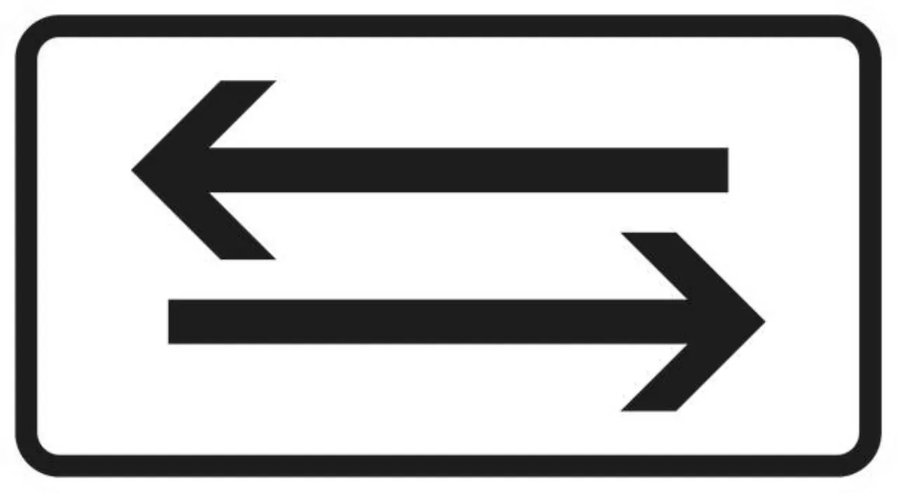 Verkehrszeichen 1000-30 Beide Richtungen, zwei gegengerichtete waagrechte Pfeile - 231x420 2 mm RA2