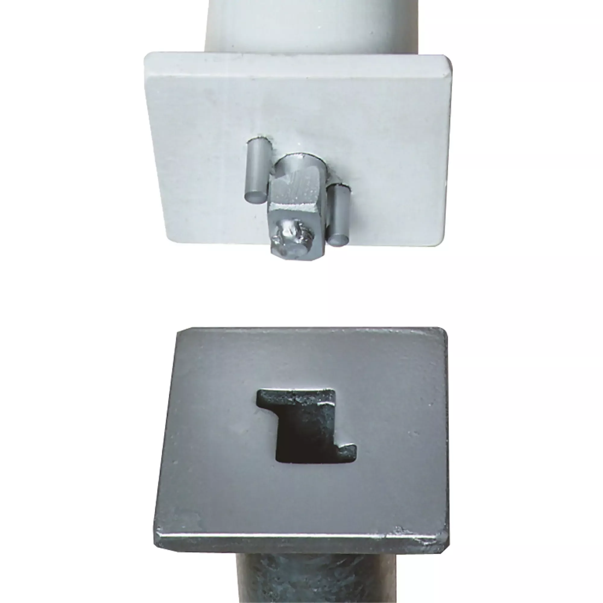 Sperrpfosten Parat B, Ø 60 x 1330 mm, aus Stahl, grau, feuerverzinkt, herausnehmbar mit Dreikantverschluss nach DIN 3223, zum Einbetonieren, ohne Ösen