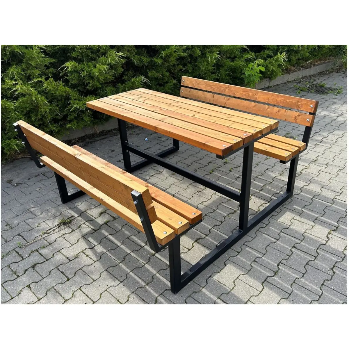 Picknicktisch Senior II 150 cm, mit Rückenlehne, pinie, Gestell schwarz RAL 9005